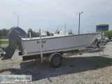 20 FT Center Console Angler