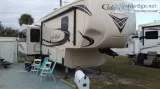 Like new 2019 37 ft. Cedar Creek Silverback 33Ik