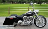 CUSTOM HARLEY ROAD KING