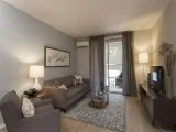 Well Lit 1Bed.1Bath Fully Furnished