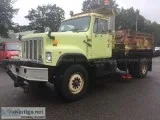 2002 International 2574 Loc E-8 (19-1595 DOT)