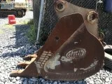 Geith Excavator Bucket 24&quot Wide Caterpillar