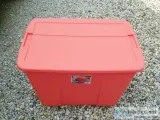 Plastic Totes with Lids