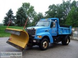 2000 Sterling L8500 w plow spreader box and spreader included