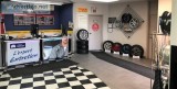 4200 sqft garage  2250 sqft mezzanine for sale Chomedey Laval
