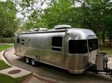 2018 Airstream FLYING CLOUD 27FB