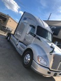2016 Kenworth T680 Semi Tractor