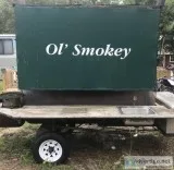 REDUCED X-LARGE PULL BEHIND GRILLSMOKER