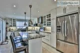 LUXURY HOME IN PRIME LOCATION OF RICHMOND HILL