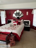 Queen size bedroom suite