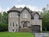 Superbe maison dans un secteur tr&egraves familial et tranquille