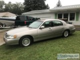 1999 Lincoln town car