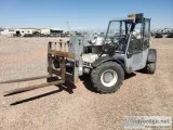 2001 TEREX FORKLIFT