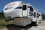 Excellent Condition 2012 40 ft. Keystone Montana 3750FL w5 slide