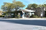 Commercial building with huge parking Old Longueuil