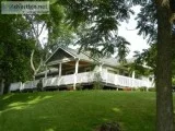 ASHEVILLE s COZY BEAR COTTAGE Fenced YardHot TubFirepit A Beary 