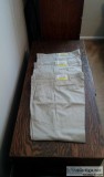 Men s Dockers and Khakis (Like New to New)