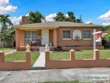 Beautiful 3 bedrooms and 2 bathSingle family homeMiami FL