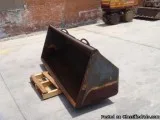BUCKET FOR FORD 445