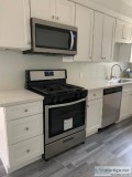 REDUCED 2x1 Upgraded Van Nuys Apartment