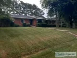 Beautiful brick ranch in desirable Lone Oak
