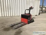2000 RAYMOND 112TM-FRE60L RIDE ON PALLET JACK