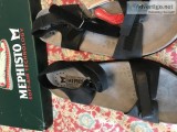 Women shoes size 11 and 12