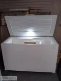 FREEZERS AND GLASS DRINK COOLER