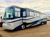 40 ft. &quot2005 Dutch Star" Class A Diesel w2 Slides Excell