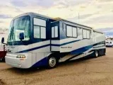 40 ft. &quot2005 Dutch Star&quot Class A Diesel w2 Slides Excell