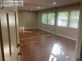 Bright unfurnished and Updated UpperLevel 2 bedroom 1.5 Bath Con