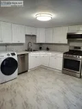 Clyde St 3BED apt for rent