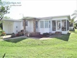 Charming Home in Pine Lakes Country Club. Low Lot Rent too
