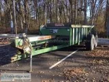 Dry Manure Spreader