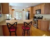 Cleveland St Arlington 3BED apt for rent