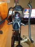 Bowflex Max 8 trainer