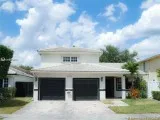 Vendo Casa Miami Lakes  420000