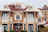 Roofing contractors