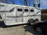 1995 Sunlite Sundowner horse trailer