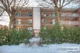 8plex well located and maintained 72K Gross income Old Longueuil