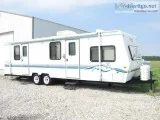 1999 Fleetwood Prowler RV Camper Travel Trailer Sleep 6