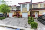 Welcome to 4942 SW 66th Ter Davie FL