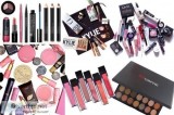 Buy Online Affordable and Best Quality Makeup Kit in UK makeupsa