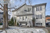 Lovely 3 bedroom condo on ground floor in Chambly