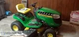 Lawn tractor