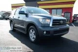 2008 TOYOTA SEQUIOA SR5SUNROOFLEATHE RNICE AND CLEAN