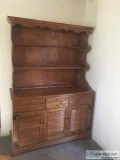 Hutch- 2-piece Ethan Allen Hutch- 2-piece Ethan Allen