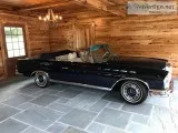 Rustic Hickory Wide Plank Solid Wood Flooring