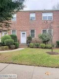 OPEN HOUSE 1229 ID (VICT) Beautiful 2 Bedroom Co-Op