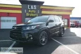  2017 TOYOTA HIGHLANDER SELEATHER INTERIORSUNROOFNAV IGATION4WD